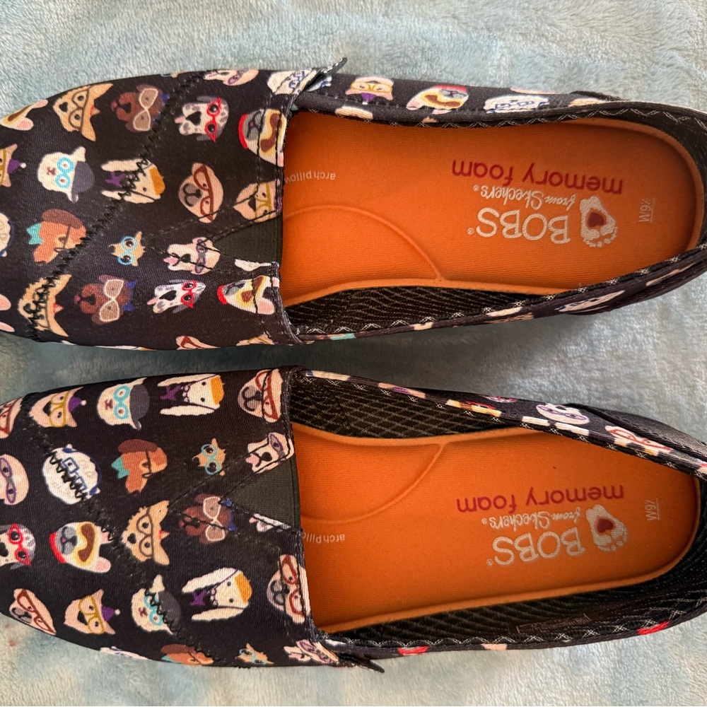 Bobs Black Slip-On Shoes with dog  Print